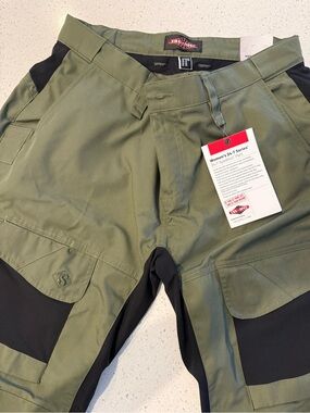 Women's 24-7 Series Tactical Pants in Olive Green and Black